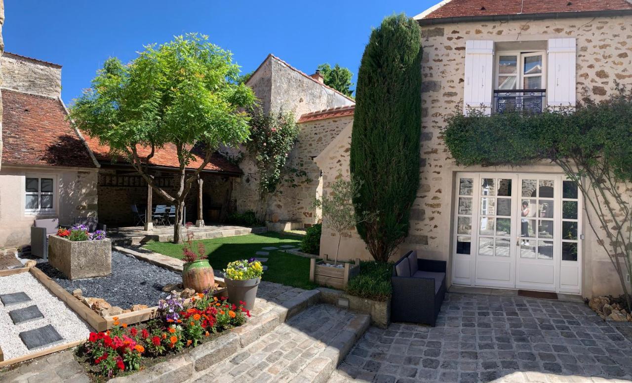 La Maison D'Emilie - Appartements Chaumes-en-Brie Eksteriør billede
